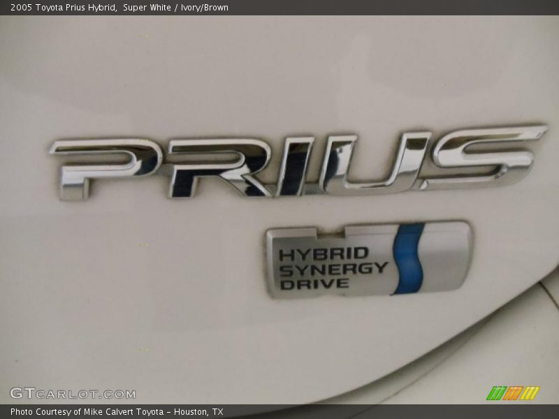 Super White / Ivory/Brown 2005 Toyota Prius Hybrid