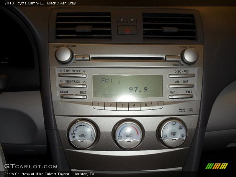 Black / Ash Gray 2010 Toyota Camry LE