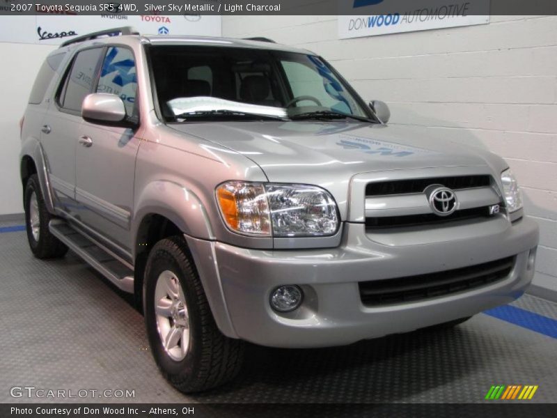 Silver Sky Metallic / Light Charcoal 2007 Toyota Sequoia SR5 4WD