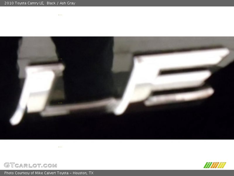 Black / Ash Gray 2010 Toyota Camry LE