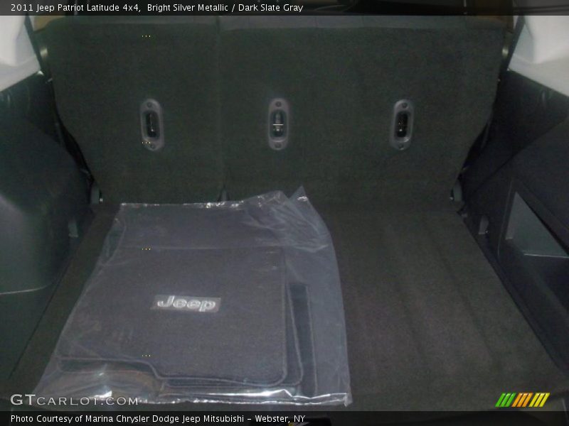 Bright Silver Metallic / Dark Slate Gray 2011 Jeep Patriot Latitude 4x4