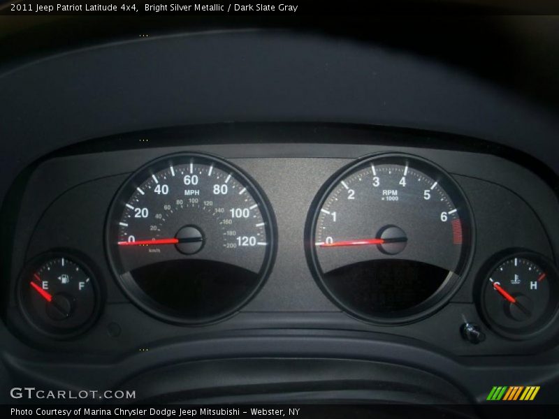 Bright Silver Metallic / Dark Slate Gray 2011 Jeep Patriot Latitude 4x4