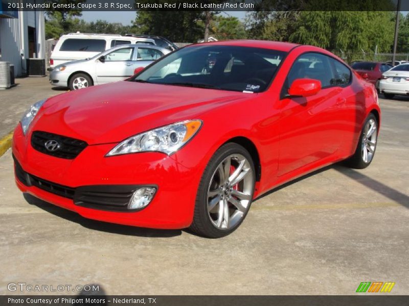 Front 3/4 View of 2011 Genesis Coupe 3.8 R Spec