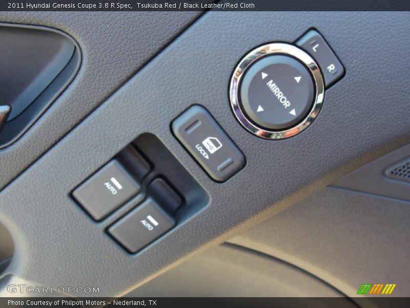 Controls of 2011 Genesis Coupe 3.8 R Spec