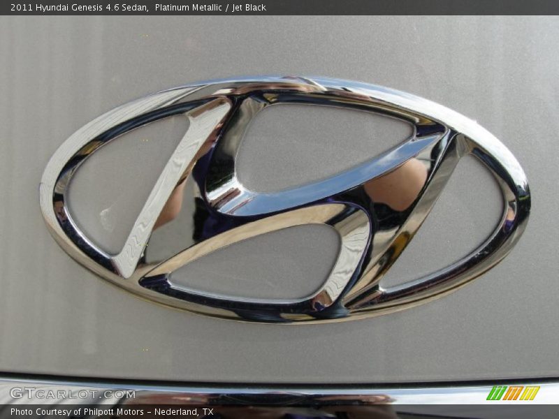 Platinum Metallic / Jet Black 2011 Hyundai Genesis 4.6 Sedan