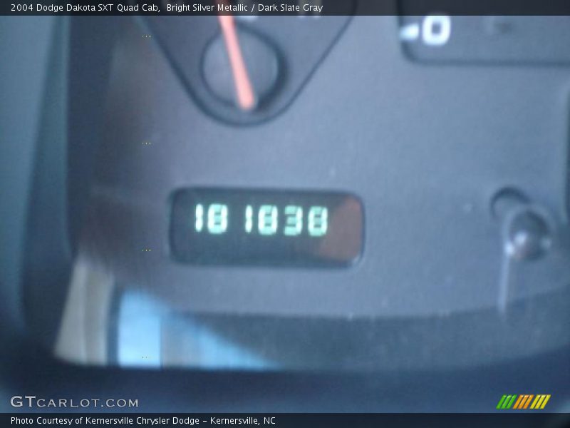 Bright Silver Metallic / Dark Slate Gray 2004 Dodge Dakota SXT Quad Cab