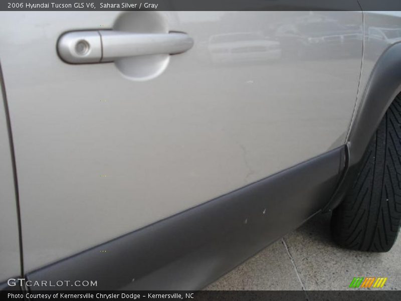 Sahara Silver / Gray 2006 Hyundai Tucson GLS V6