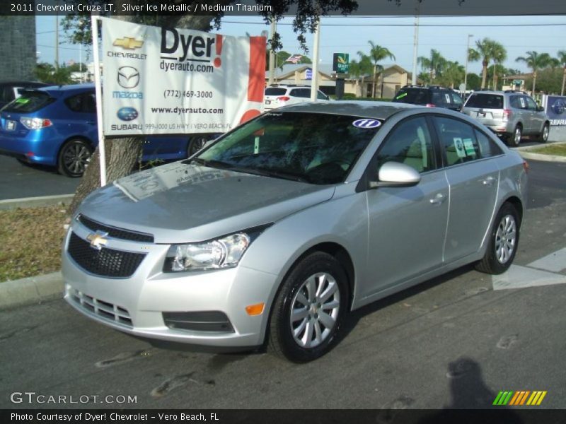 Silver Ice Metallic / Medium Titanium 2011 Chevrolet Cruze LT