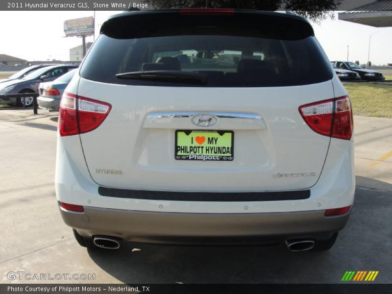 Stone White / Beige 2011 Hyundai Veracruz GLS