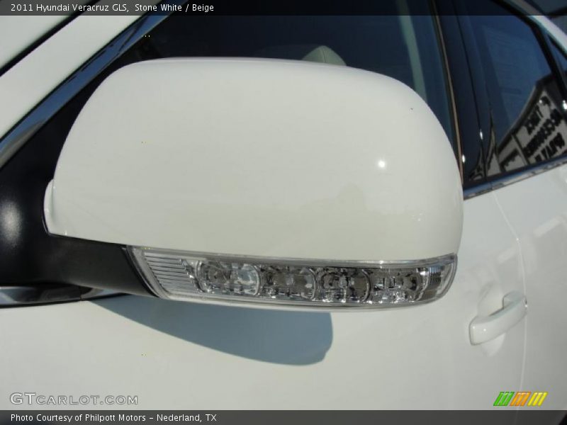 Stone White / Beige 2011 Hyundai Veracruz GLS
