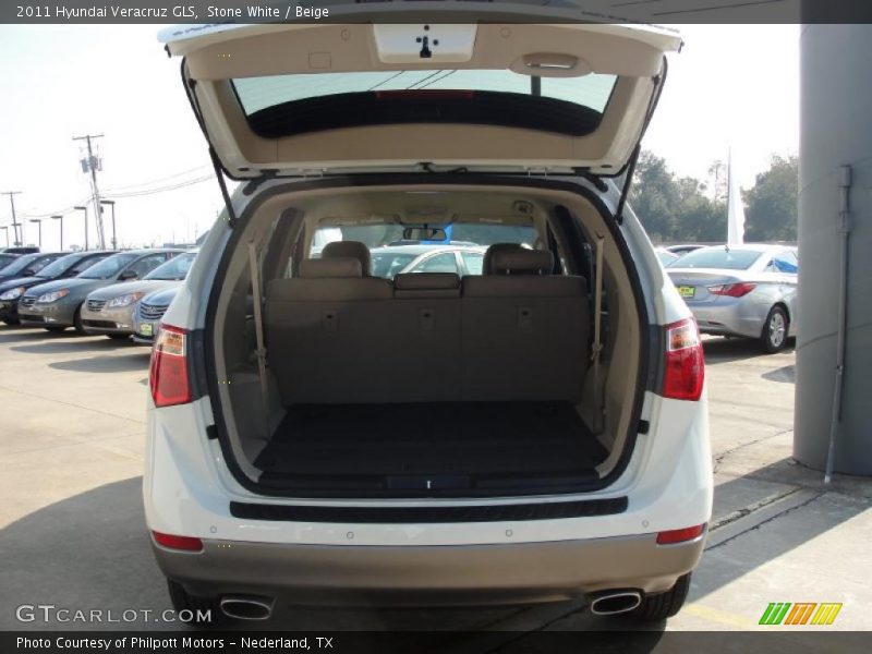 Stone White / Beige 2011 Hyundai Veracruz GLS