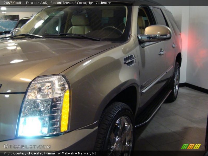 Radiant Bronze / Cocoa/Light Cashmere 2007 Cadillac Escalade AWD