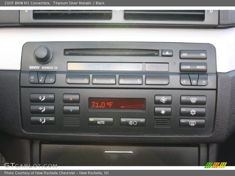 Controls of 2005 M3 Convertible
