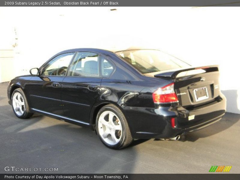 Obsidian Black Pearl / Off Black 2009 Subaru Legacy 2.5i Sedan