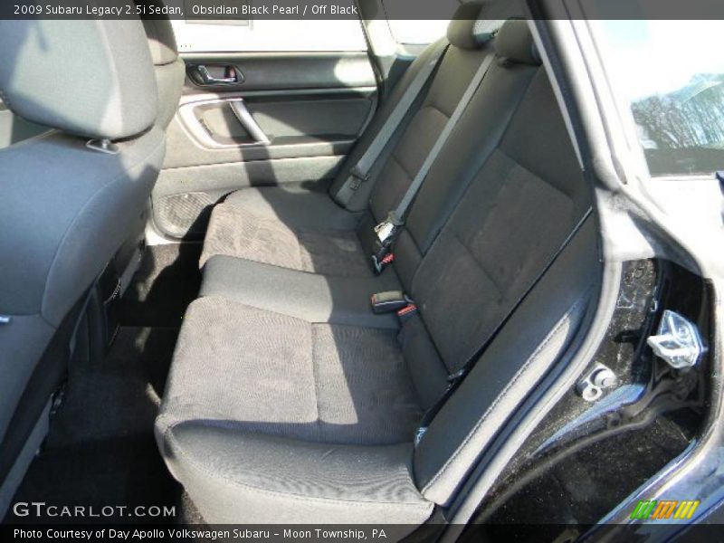 Obsidian Black Pearl / Off Black 2009 Subaru Legacy 2.5i Sedan