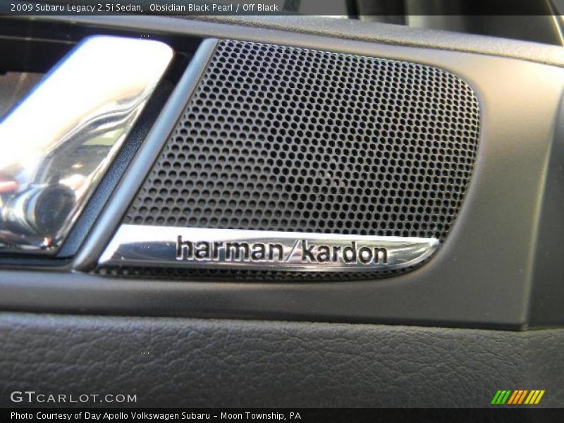 Obsidian Black Pearl / Off Black 2009 Subaru Legacy 2.5i Sedan
