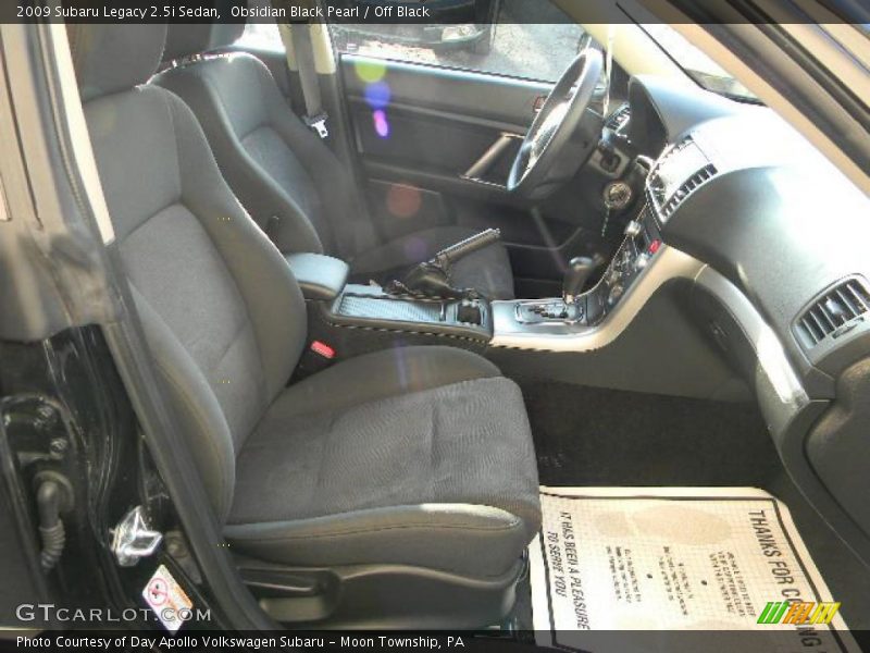 Obsidian Black Pearl / Off Black 2009 Subaru Legacy 2.5i Sedan