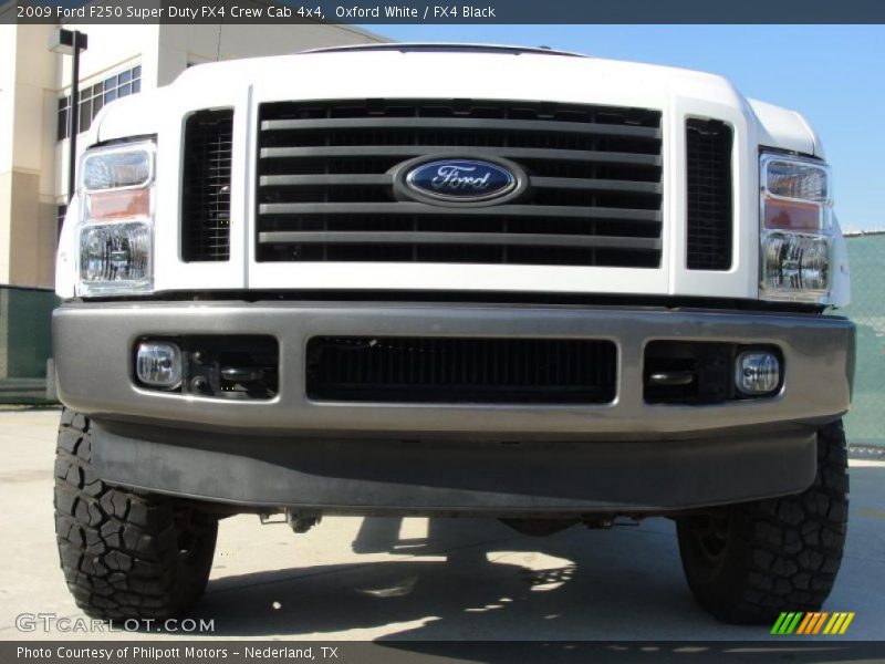  2009 F250 Super Duty FX4 Crew Cab 4x4 Oxford White