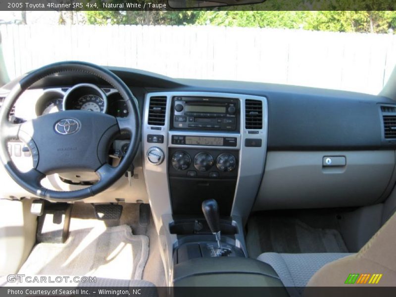 Natural White / Taupe 2005 Toyota 4Runner SR5 4x4