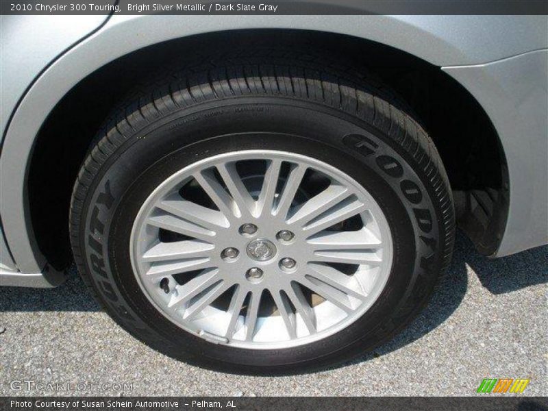 Bright Silver Metallic / Dark Slate Gray 2010 Chrysler 300 Touring