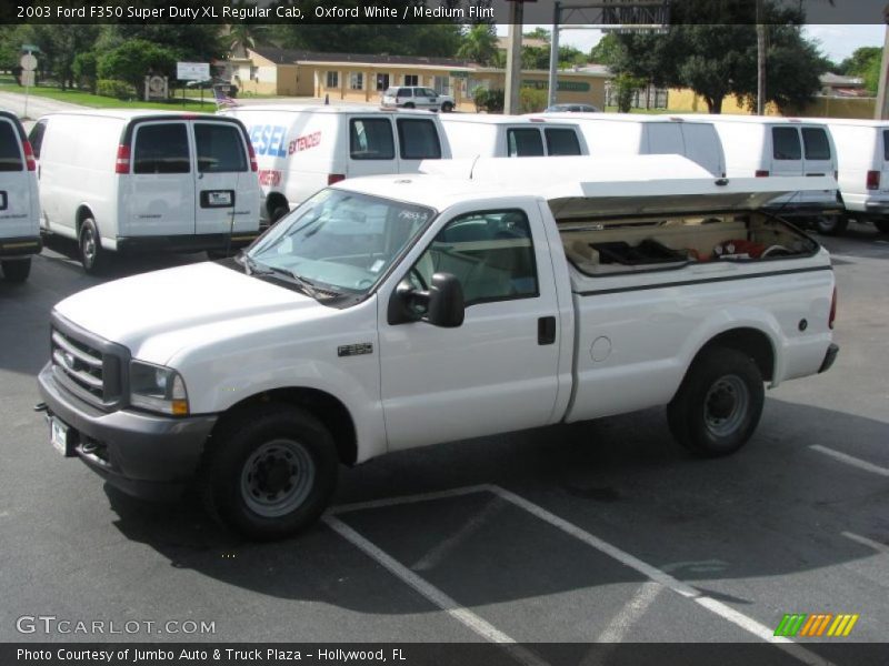 Oxford White / Medium Flint 2003 Ford F350 Super Duty XL Regular Cab