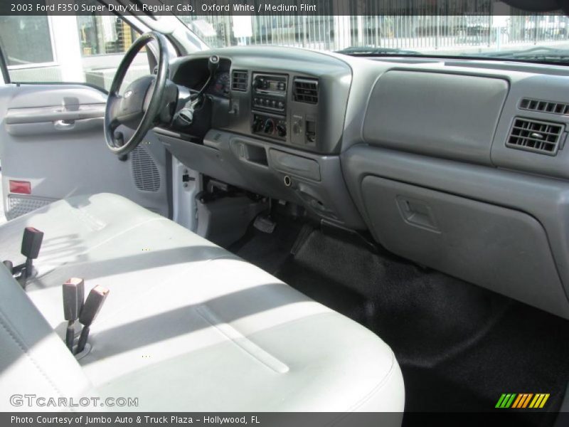 Oxford White / Medium Flint 2003 Ford F350 Super Duty XL Regular Cab
