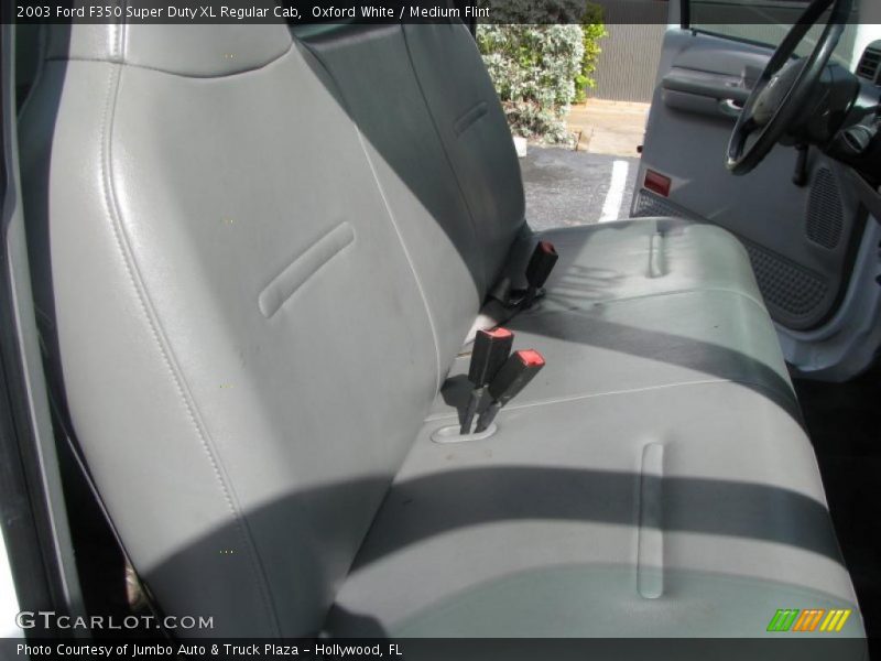 Oxford White / Medium Flint 2003 Ford F350 Super Duty XL Regular Cab