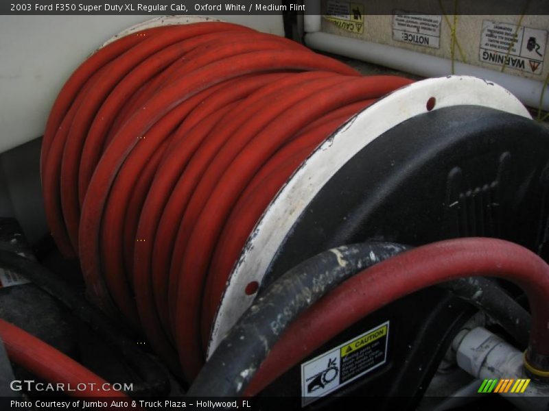 Oxford White / Medium Flint 2003 Ford F350 Super Duty XL Regular Cab