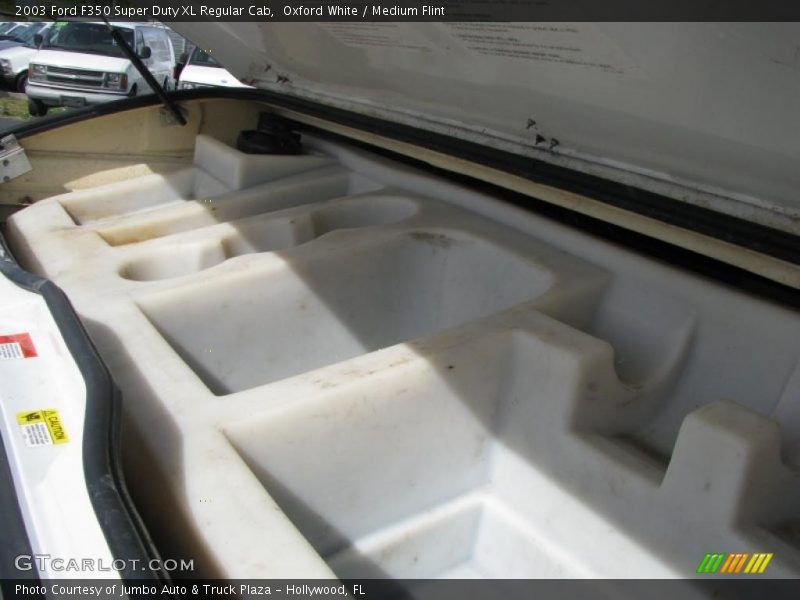 Oxford White / Medium Flint 2003 Ford F350 Super Duty XL Regular Cab