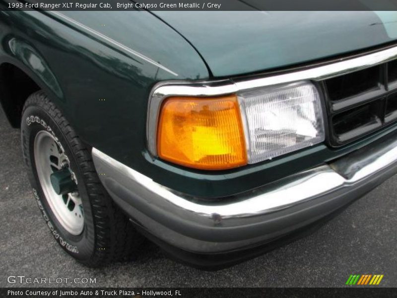 Bright Calypso Green Metallic / Grey 1993 Ford Ranger XLT Regular Cab