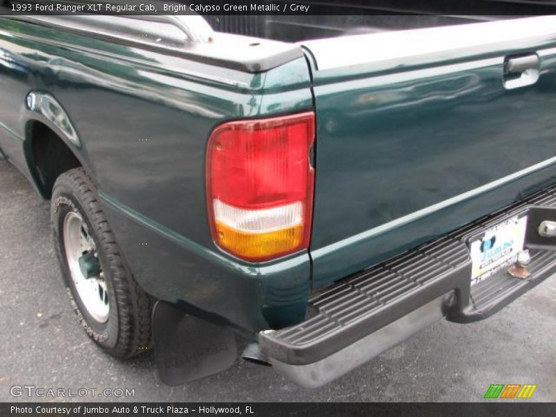 Bright Calypso Green Metallic / Grey 1993 Ford Ranger XLT Regular Cab
