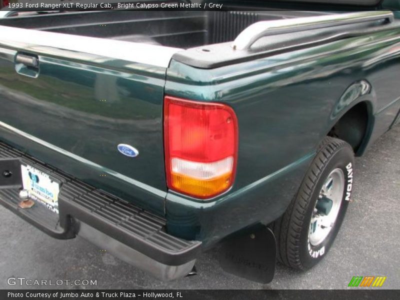 Bright Calypso Green Metallic / Grey 1993 Ford Ranger XLT Regular Cab