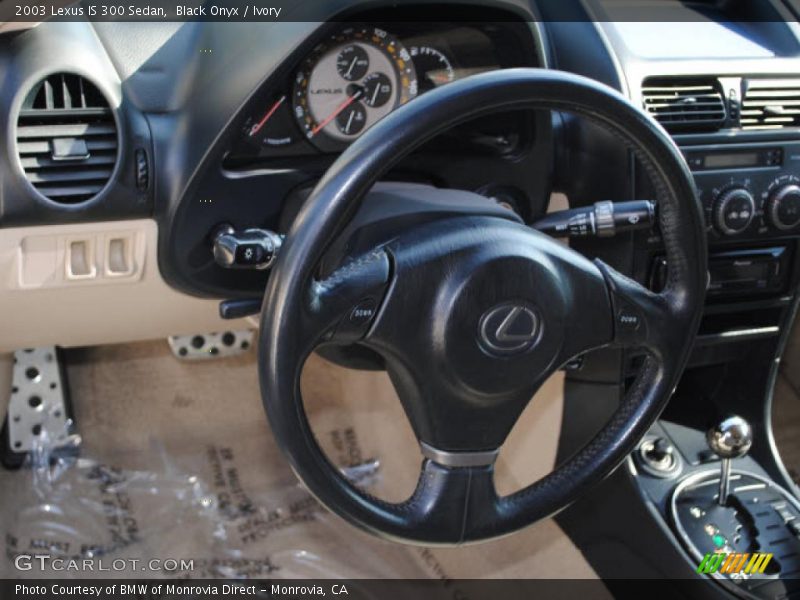Black Onyx / Ivory 2003 Lexus IS 300 Sedan
