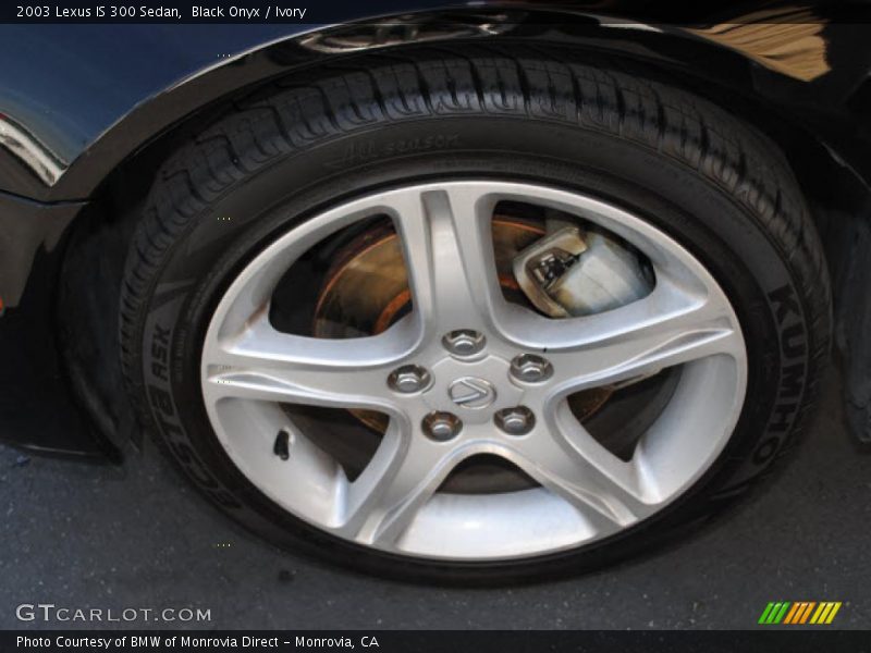 Black Onyx / Ivory 2003 Lexus IS 300 Sedan