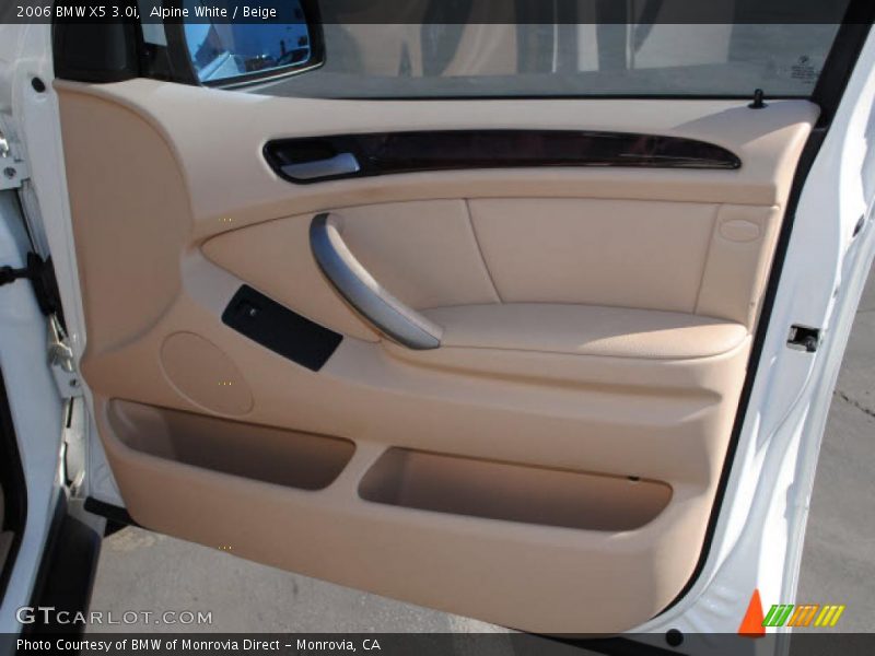 Alpine White / Beige 2006 BMW X5 3.0i