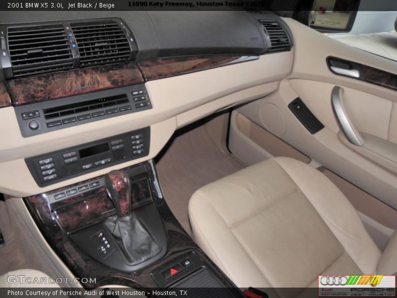 Jet Black / Beige 2001 BMW X5 3.0i