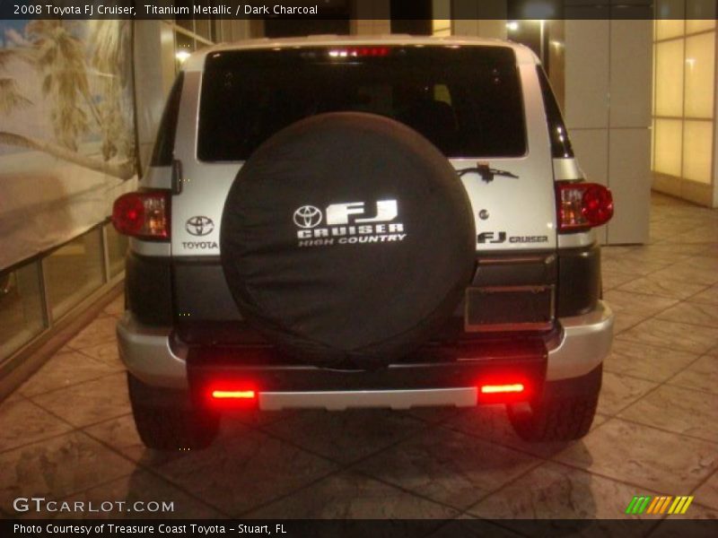 Titanium Metallic / Dark Charcoal 2008 Toyota FJ Cruiser