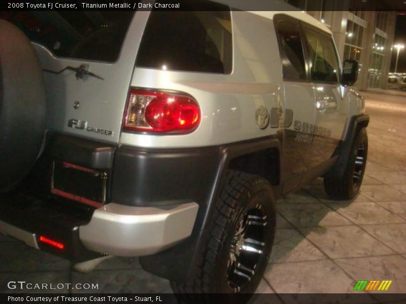 Titanium Metallic / Dark Charcoal 2008 Toyota FJ Cruiser