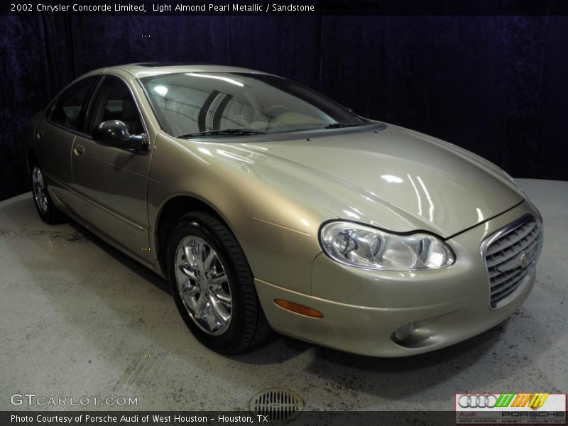 Light Almond Pearl Metallic / Sandstone 2002 Chrysler Concorde Limited