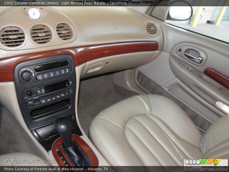 Light Almond Pearl Metallic / Sandstone 2002 Chrysler Concorde Limited