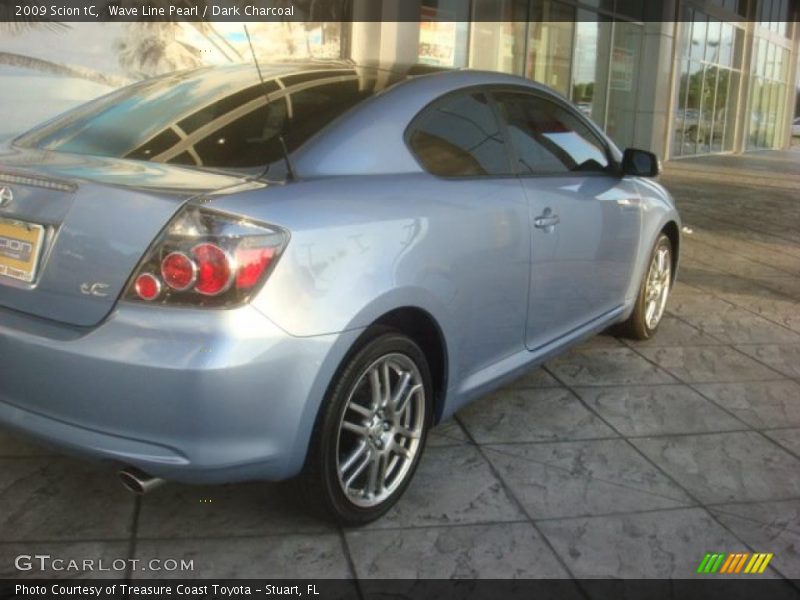 Wave Line Pearl / Dark Charcoal 2009 Scion tC