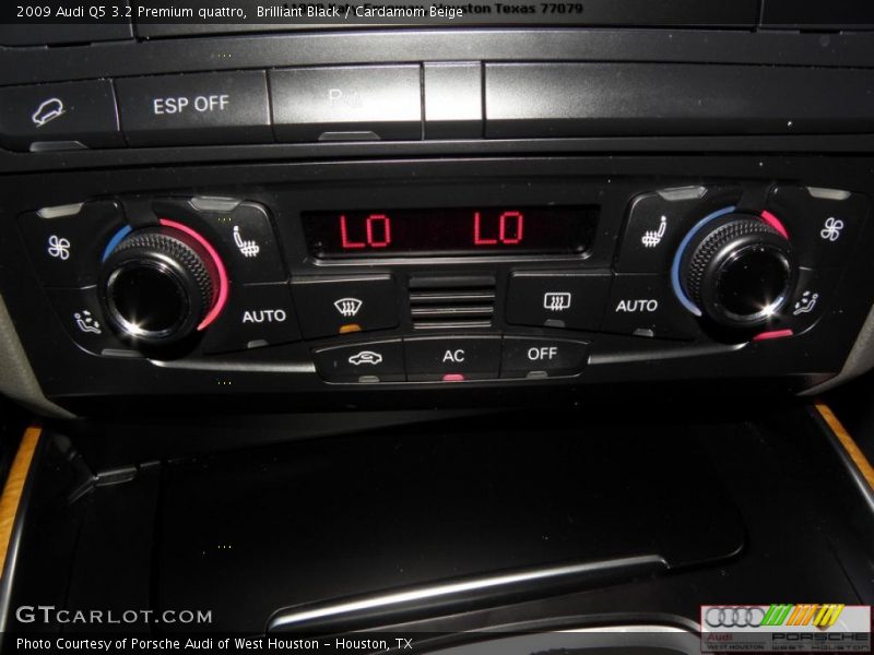 Brilliant Black / Cardamom Beige 2009 Audi Q5 3.2 Premium quattro