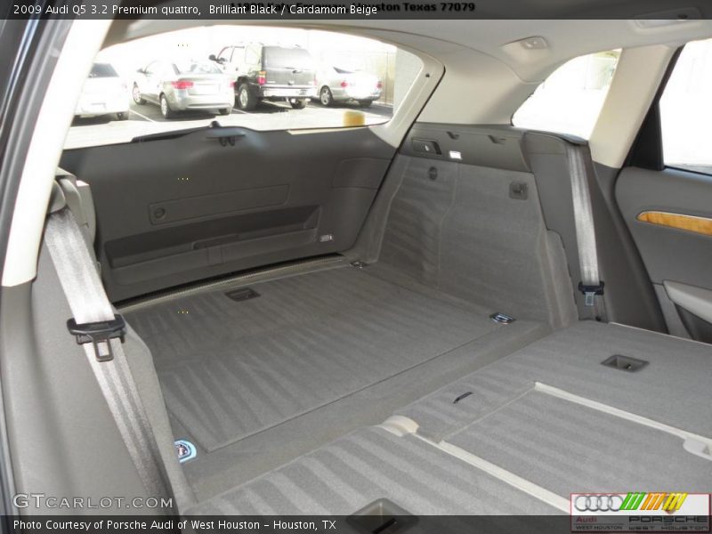 Brilliant Black / Cardamom Beige 2009 Audi Q5 3.2 Premium quattro