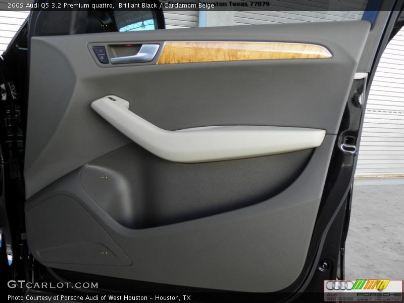 Brilliant Black / Cardamom Beige 2009 Audi Q5 3.2 Premium quattro
