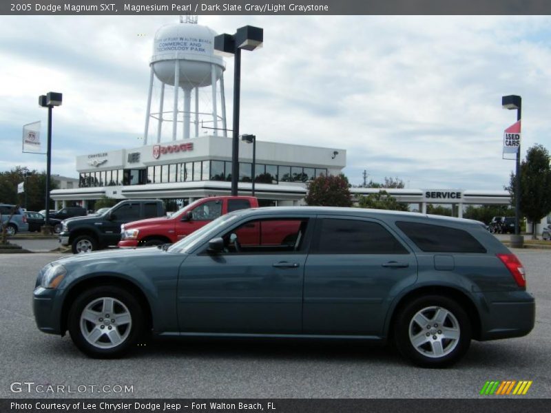 Magnesium Pearl / Dark Slate Gray/Light Graystone 2005 Dodge Magnum SXT