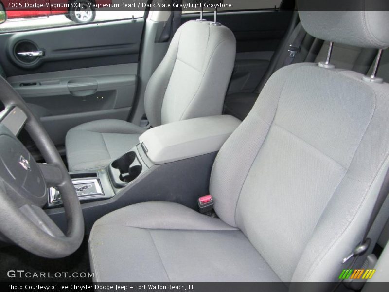Magnesium Pearl / Dark Slate Gray/Light Graystone 2005 Dodge Magnum SXT