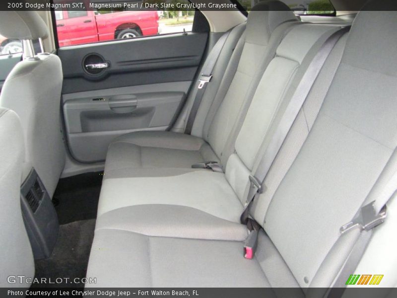 Magnesium Pearl / Dark Slate Gray/Light Graystone 2005 Dodge Magnum SXT