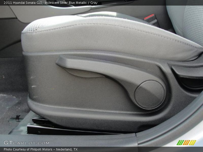Iridescent Silver Blue Metallic / Gray 2011 Hyundai Sonata GLS