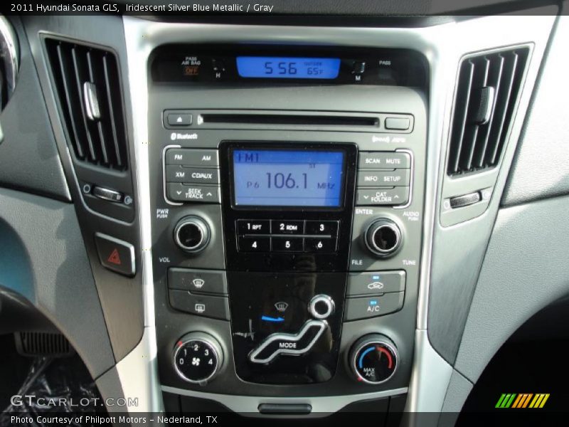 Iridescent Silver Blue Metallic / Gray 2011 Hyundai Sonata GLS