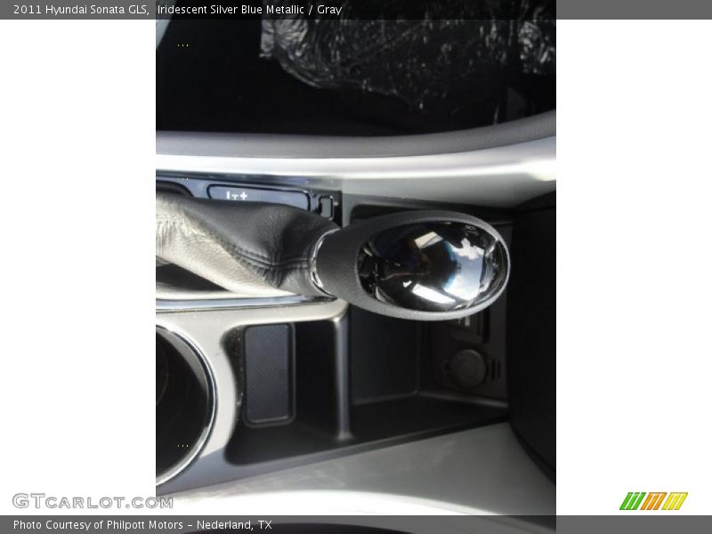 Iridescent Silver Blue Metallic / Gray 2011 Hyundai Sonata GLS